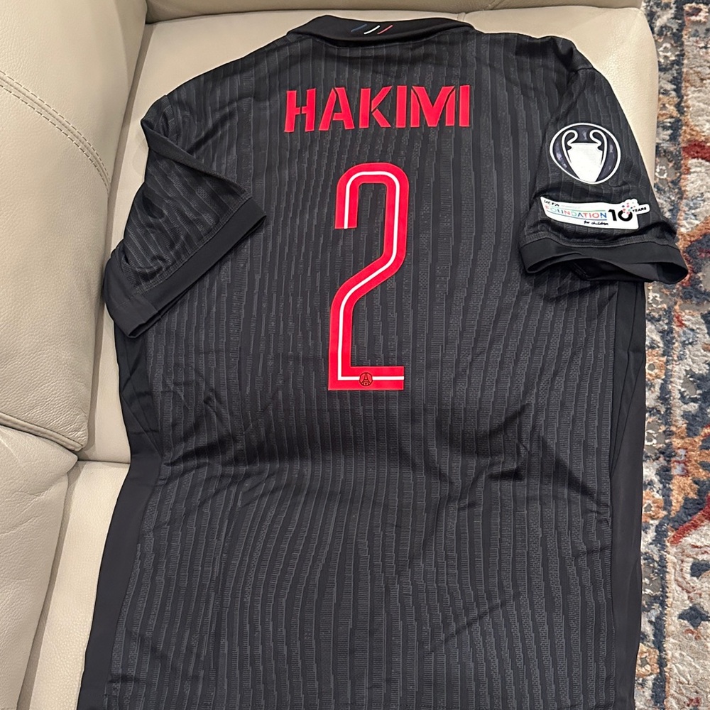 HAKIMI  #2 PSG Kit Air Jordan Soccer Jersey Fits  Large Paris Saint-Germain